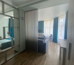 Двухместный полулюкс с красивым видом из окна двуспальная кровать в Радуга