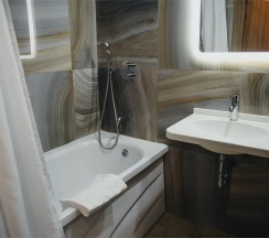 Connected Rooms с кухней в Танай