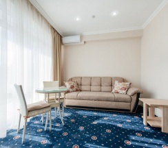 Стандартный семейный двухкомнатный номер с балконом в Бригантина