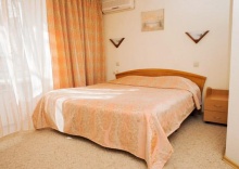 1-комнатный номер комфорт с 1 двуспальной кроватью в Визит