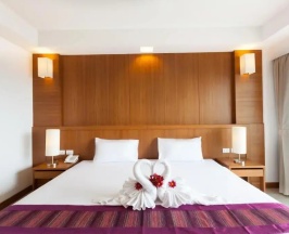 Двухместный номер Deluxe с балконом 2 отдельные кровати в Rawai Princess Hotel