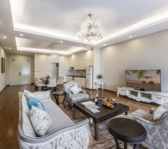 Четырёхместная вилла с 2 комнатами с видом на бассейн в Vinpearl Resort & Spa Nha Trang Bay
