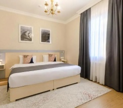 Двухместный люкс с видом на город двуспальная кровать в Navruz Hotel Tashkent