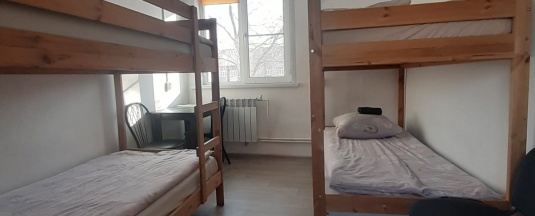 ЧЕТЫРЁХМЕСТНЫЙ МУЖСКОЙ НОМЕР С ДВУМЯ ДВУХЪЯРУСНЫМИ КРОВАТЯМИ в Радуга