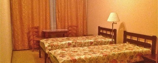 Номер стандарт с 2 односпальными кроватями (с завтраком) в Андол