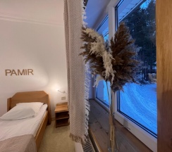 Двухместный номер с раздельными кроватями в Pamir