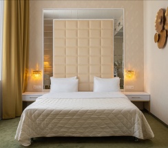 WHITE SUITE (номер улучшенной категории) в Pellegreen Hotel