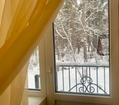 Двухместный номер Comfort с балконом и с красивым видом из окна двуспальная кровать в Kemp