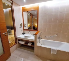 Двухместный номер Deluxe двуспальная кровать в Grand Garden Hotel & Residence