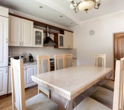 Апартаменты с красивым видом из окна в Атлантида