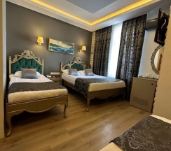 Четырёхместный номер Superior в Grand Seigneur Hotel
