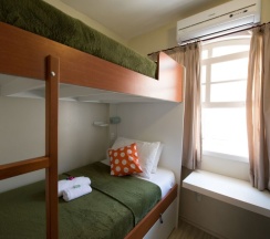 Двухместный люкс двухъярусная кровать в Brazilodge All Suites Hostel