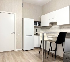 Апартаменты Люкс Кофморт (4 чел) в Ава Салют SyncotelHome