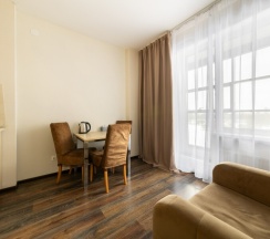 Однокомнатные апартаменты с балконом 50Д (4 эт) в Nv Hotel