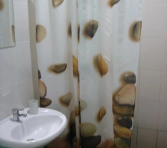 Двухместный номер Economy двуспальная кровать в Инкит