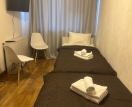 Комната в 3х комнатной квартире с 2 одноместными кроватями в E.P. Apartments