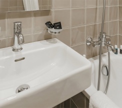 Двухместный номер с 1 кроватью или 2 отдельными кроватями в Vania rooms