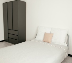 Дом в У Аэропорта