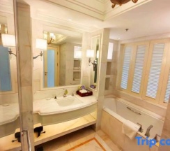 Двухместный семейный номер Standard двуспальная кровать в Dezhou Fengguan Holiday Hotel
