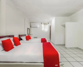 Четырёхместный номер Standard в OYO Hotel Jaguar