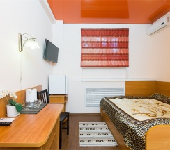 Двухместный (большой двухместный номер с одной кроватью) в Абсолют