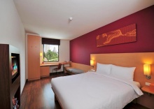 Двухместный номер Standard двуспальная кровать в ibis Bangkok Riverside