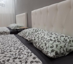 Комната комфорт с 2 двуспальными кроватями в Президент