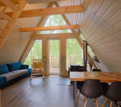 Дом A-frame с чаном в Urman Camp
