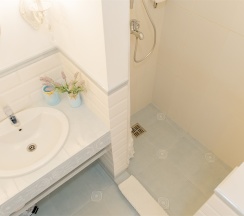 Двухместный Делюкс с 1й кроватью или 2мя отдельными кроватями, вид на город в Прованс