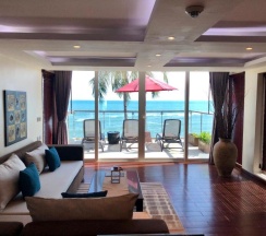 Люкс Pool с 2 комнатами с видом на море в Отель Royal Beach Boutique Resort & Spa