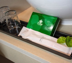 Полулюкс с балконом в Chor Cher - The Luxury Green Hotel
