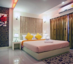 Двухместный люкс двуспальная кровать в Ayara Grand Palace Hotel