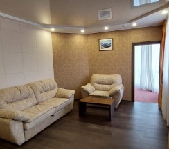 Полулюкс (двуспальная кровать 180*200, холодильник)-2 этаж в Grunhof