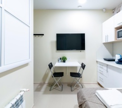 1-комнатные апартаменты эконом с 1 двуспальной кроватью (без окна) в Prim Rooms Apt Apartments (Прим Румс Апт Апартментс)