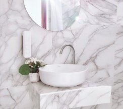 Двухместный номер Luxury с балконом двуспальная кровать в Bangkok Pearl Ekkamai