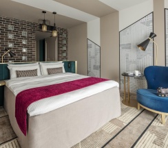 Номер стандарт с 1 двуспальной кроватью, вид на город в Mercure