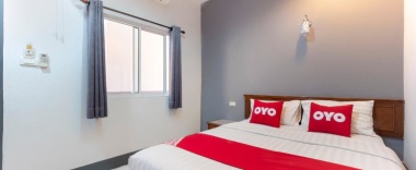 Номер Deluxe в OYO 75360 Walk In Hotel