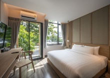 Люкс Executive с 3 комнатами с балконом в Shan Villas Sukhumvit