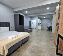 4-местные Апартаменты с кухней в White House