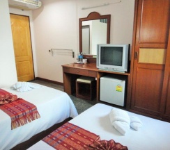 Семейный номер Standard в Thepparat Lodge Krabi