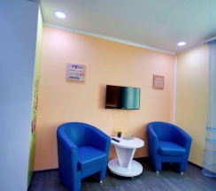 № 16 АГЕНТ 007,  № 17 ХИППИ, № 18  ШОКОЛАД.  Двухместный улучшенный номер с двуспальной кроватью в Smile