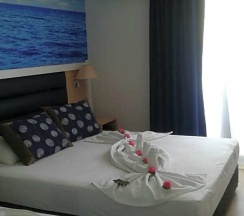 Двухместный семейный номер Standard двуспальная кровать в Club Aqua Plaza
