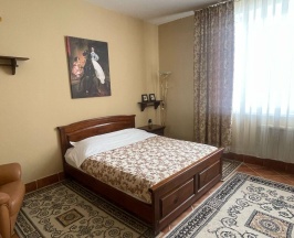 Номер стандарт с 1 двуспальной кроватью в Комплекс на Высоцкого