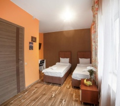 Номер стандарт в Avia House