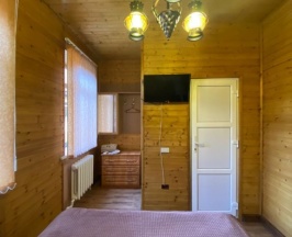 Апартаменты с 2 комнатами с красивым видом из окна в Чегет