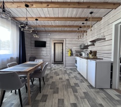 Коттедж с мангальной зоной в Forest home