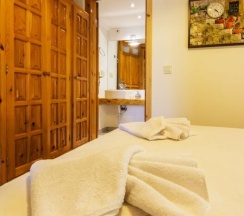 Трёхместный люкс Deluxe в Calypso Cozy Suites