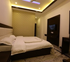 Двухместный номер Standard двуспальная кровать в Green View by Green Tree Hotels