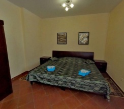 Номер стандарт семейный с 1 двуспальной кроватью в Курилотрансавто