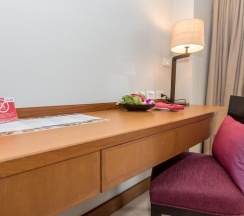 Двухместный номер Deluxe с балконом 2 отдельные кровати в ASHLEE Hub Hotel Patong